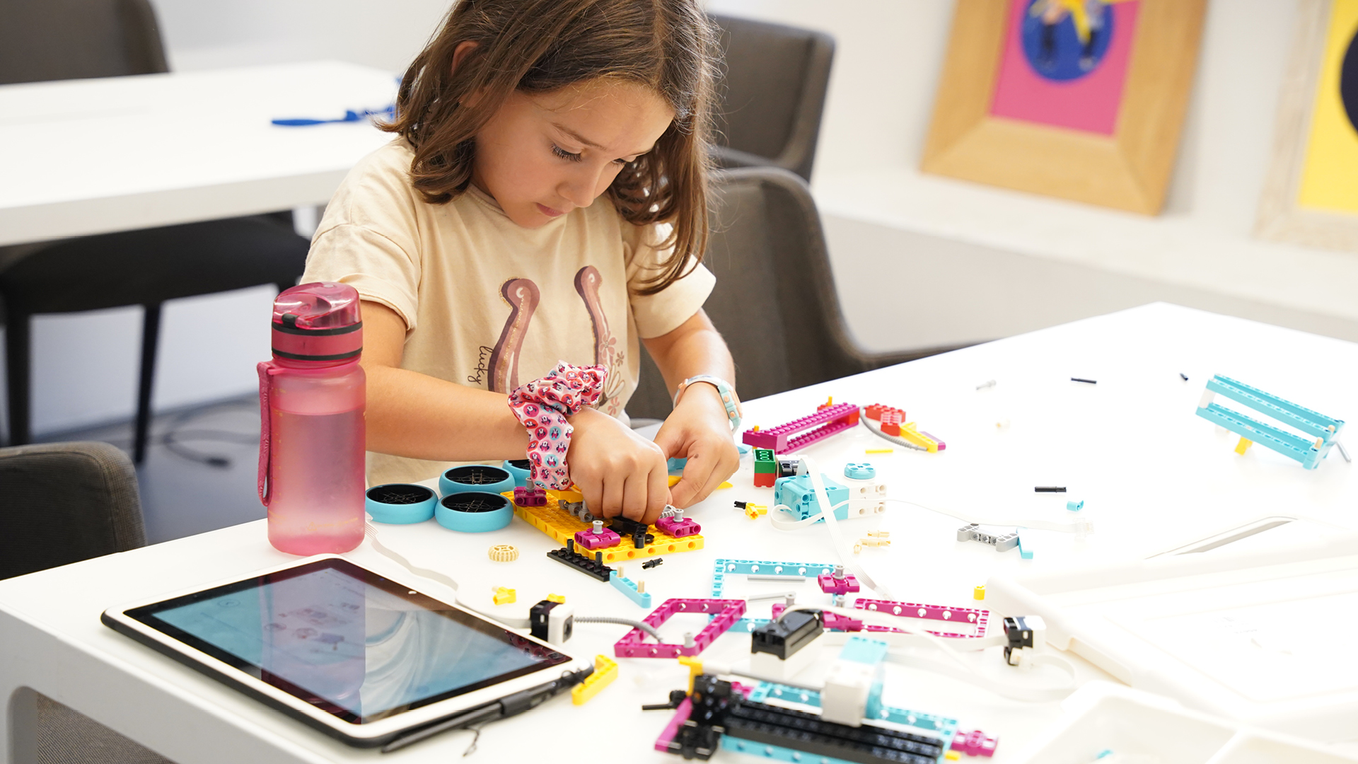 LEGO EXPLORER 4.0 | 15 Marzo 2026 - 15:00 | 6-10 anni